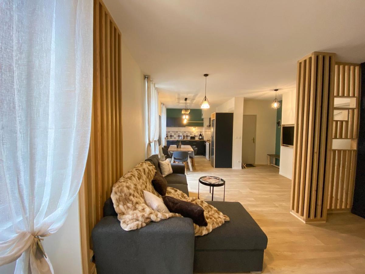 Tres Bel Appartement T3 Hyper Centre Entierement Renove En 2022 Люс-Сен-Совёр Экстерьер фото